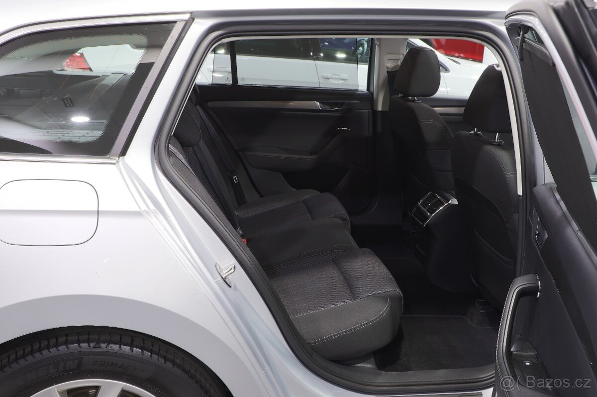 Škoda Superb iV Combi 1.4TSI 160kW DSG - záruka Autodraft - 10