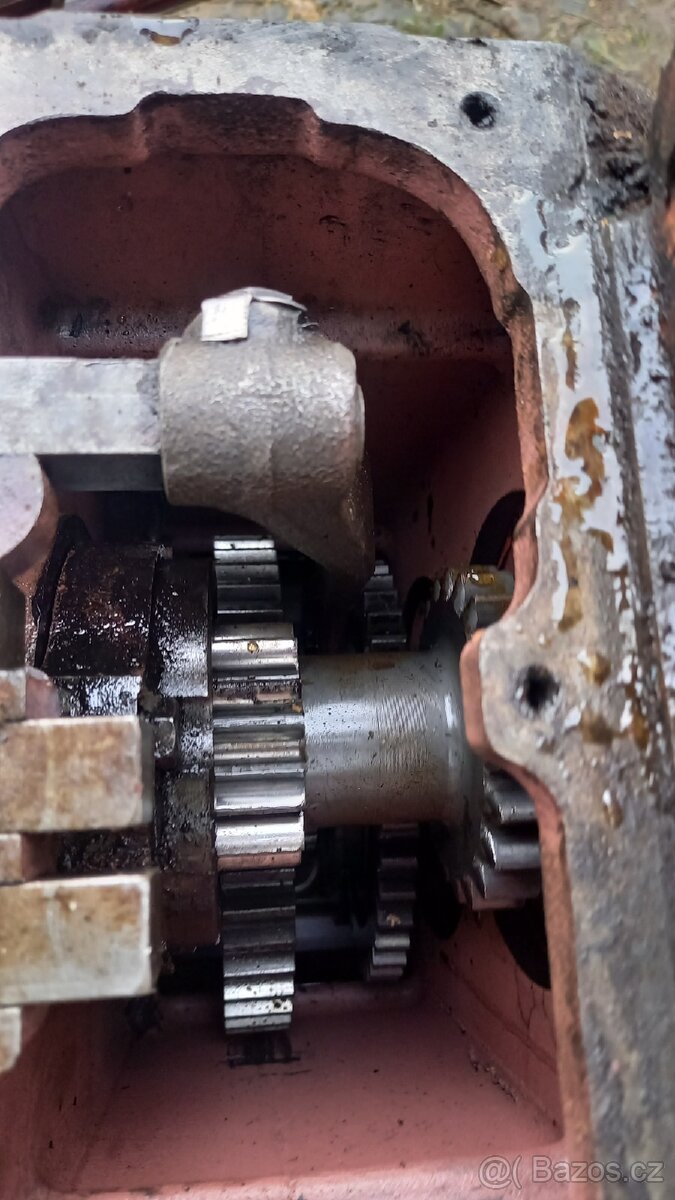Zetor 7011-převodovka - 10