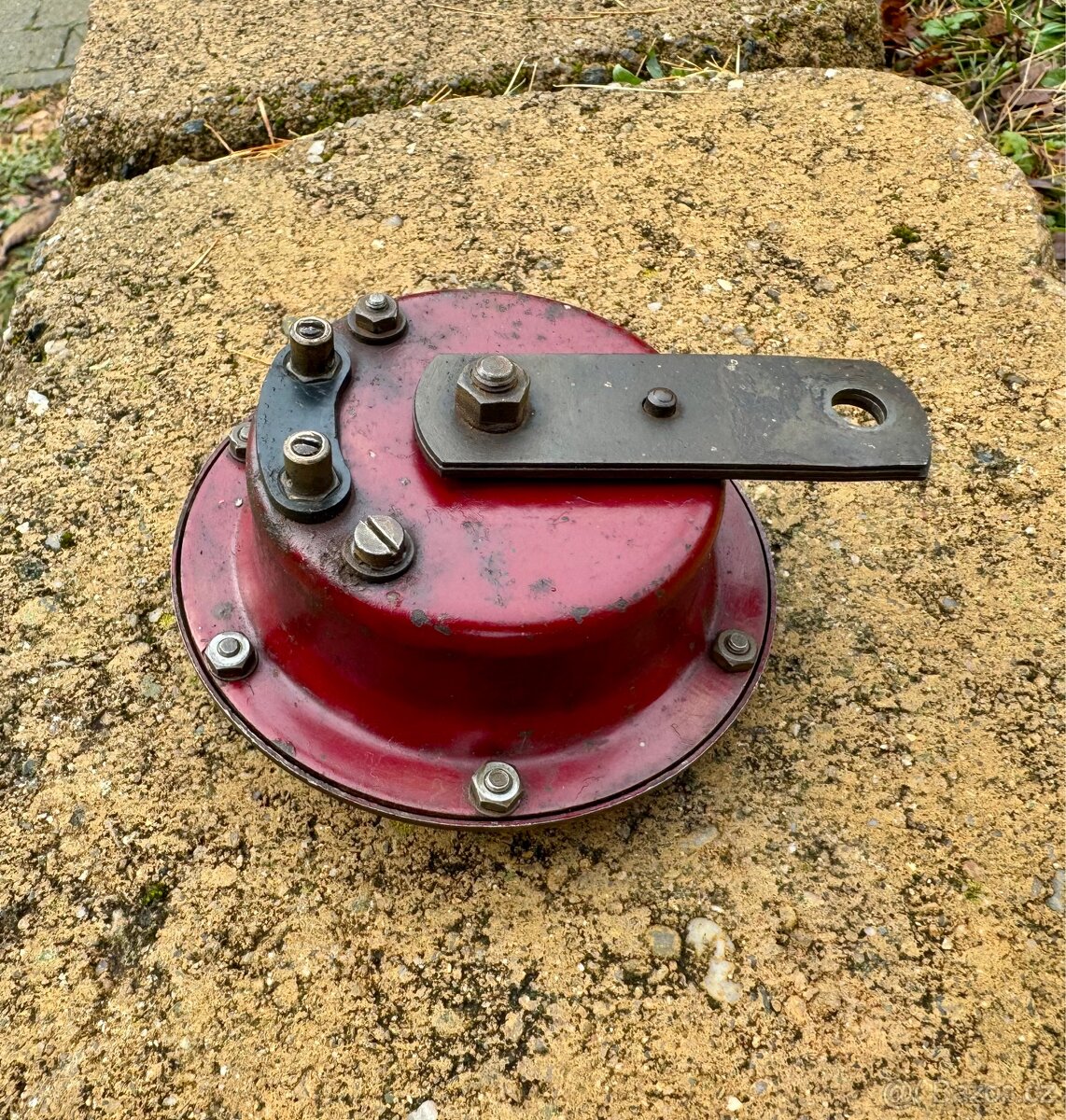 Jawa 50 550 pařez - klakson 4V - 10