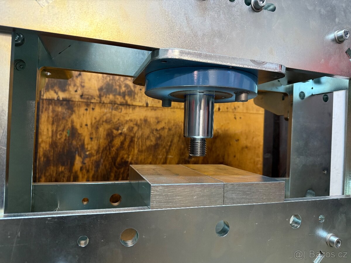 Dílenský lis hydraulický - 10