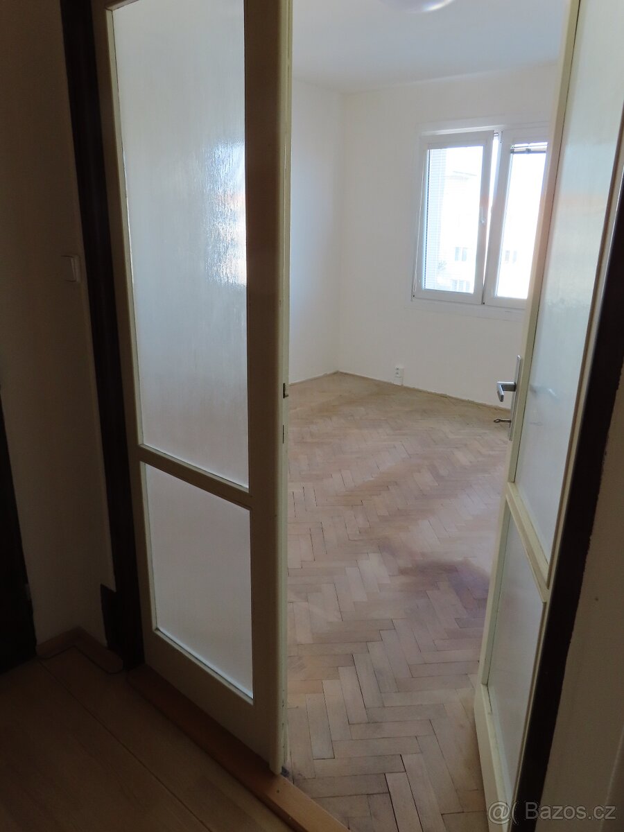 PRODEJ BYTU 3+1 V PLZNI - 10