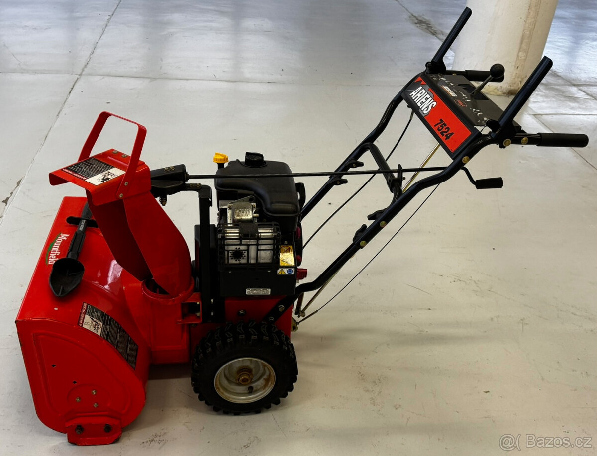 Sněhová fréza ARIENS ST 7524 - 10