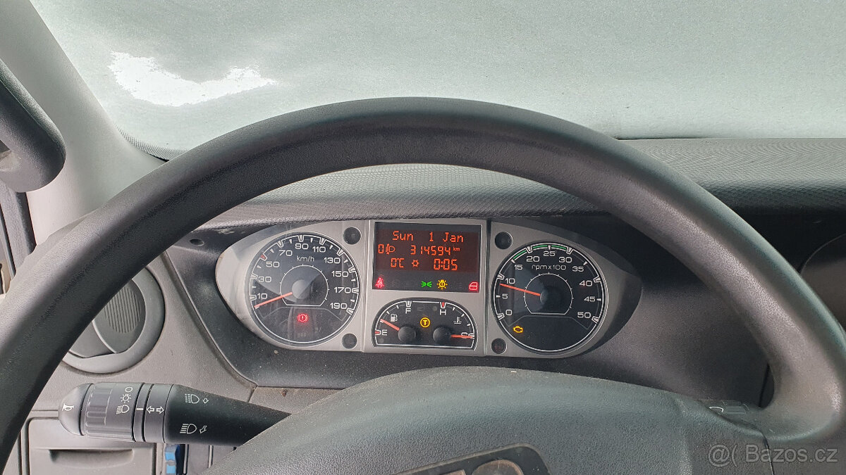 Iveco Daily 60 C15 chlaďák Izotherm - 10