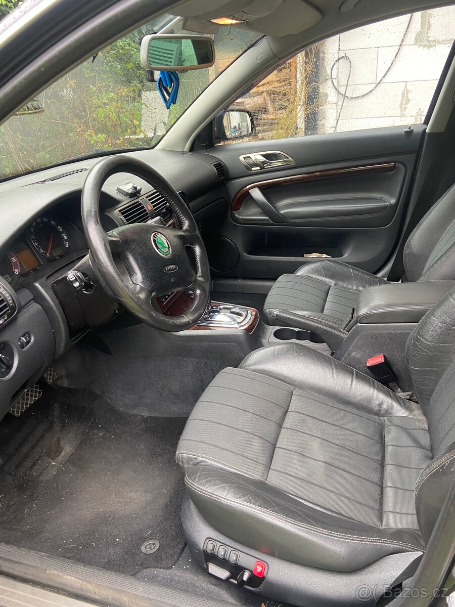 Škoda Superb 2.8 V6 - 10