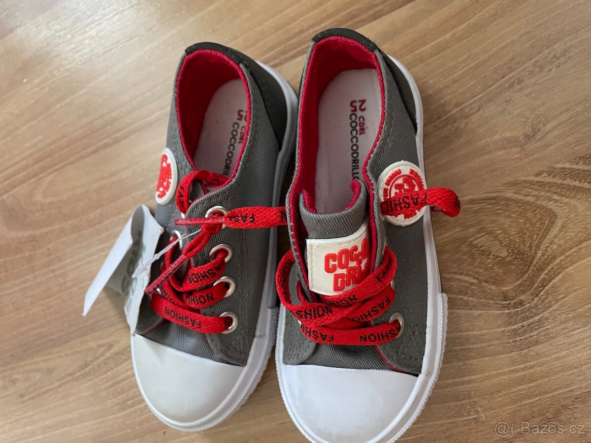 Různé oblečení - 10