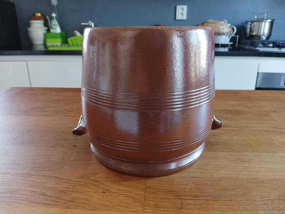 STARÝ SÁDELŇÁK CASTELMORON-SUR-LOT FR - 10