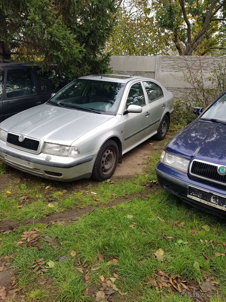 Prodám 2 x Škoda Octavia - 10