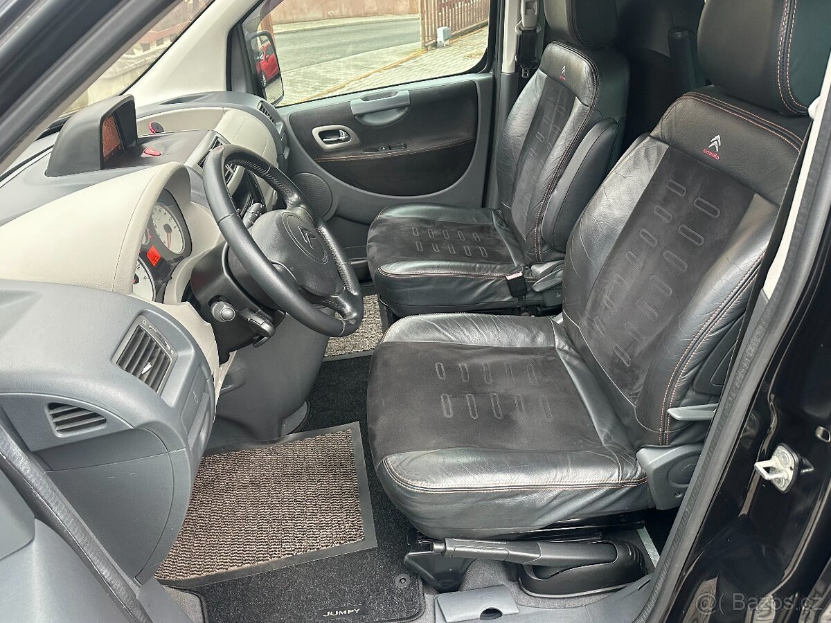 Citroën Jumpy 2.0HDI 120kW 2012 215012km6míst EXCLUSIVE NAV - 10