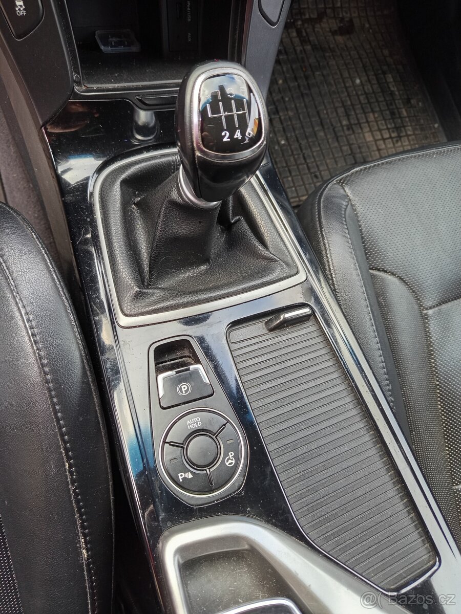 Hyundai i40, 1,7 Crdi 100kw - 10