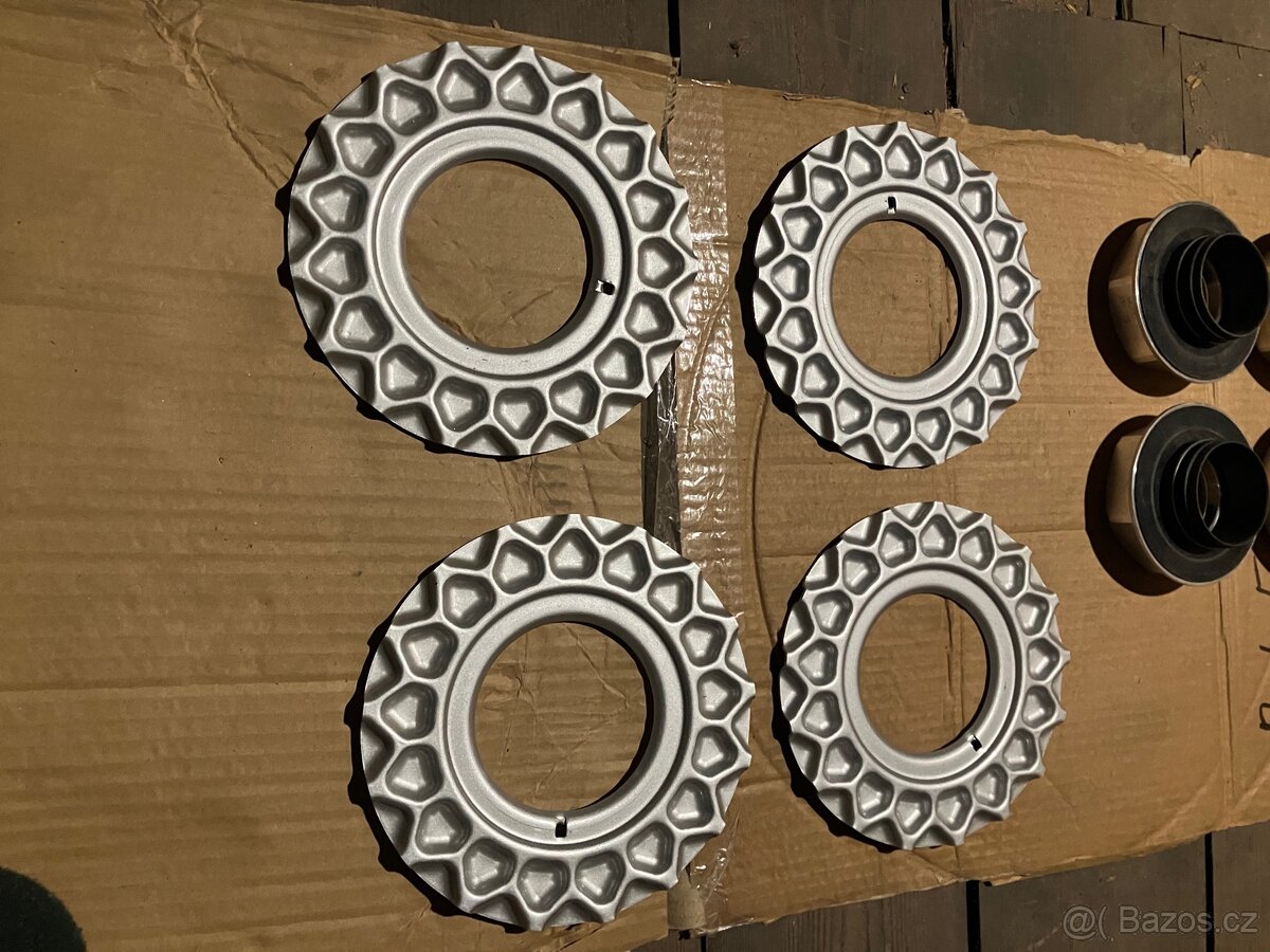 Prodám originální pokličky na alu kola BBS - 10