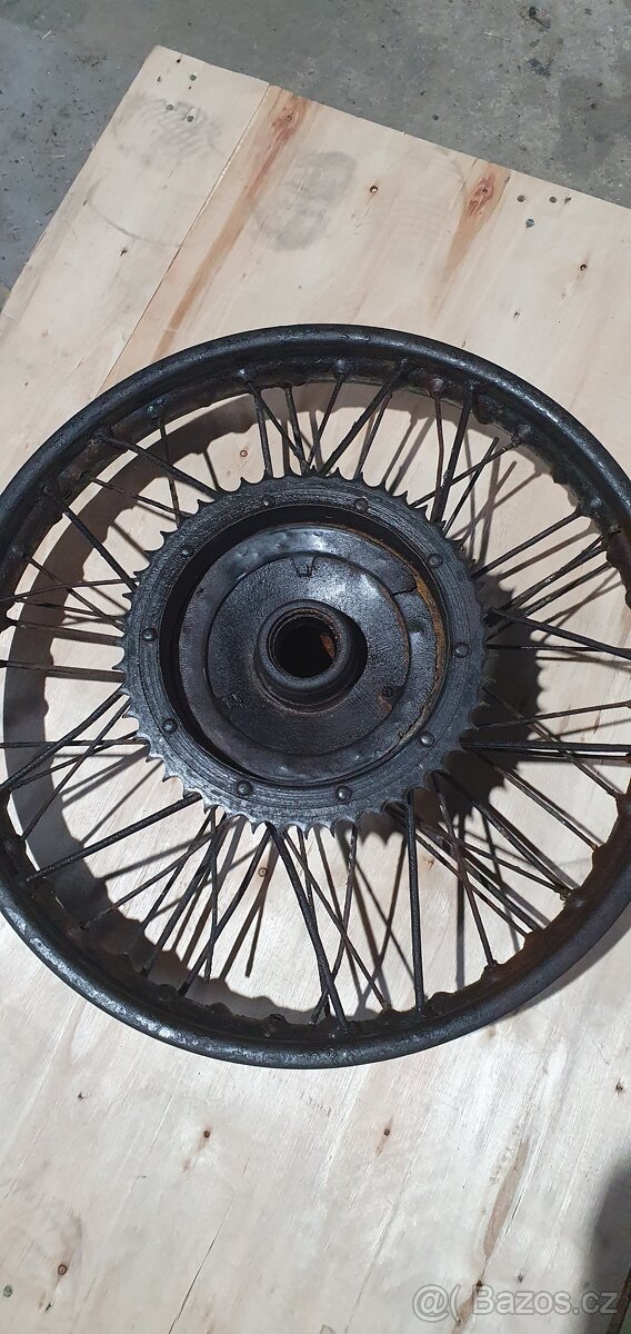 Zadní kolo (BSA, DKW?) - 10