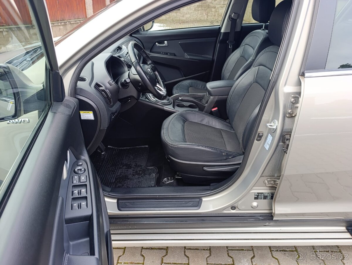KIA SPORTAGE,1.maj,ČR,2013,4x4,A/T,serv.k,záruka,2.0CRDi - 10