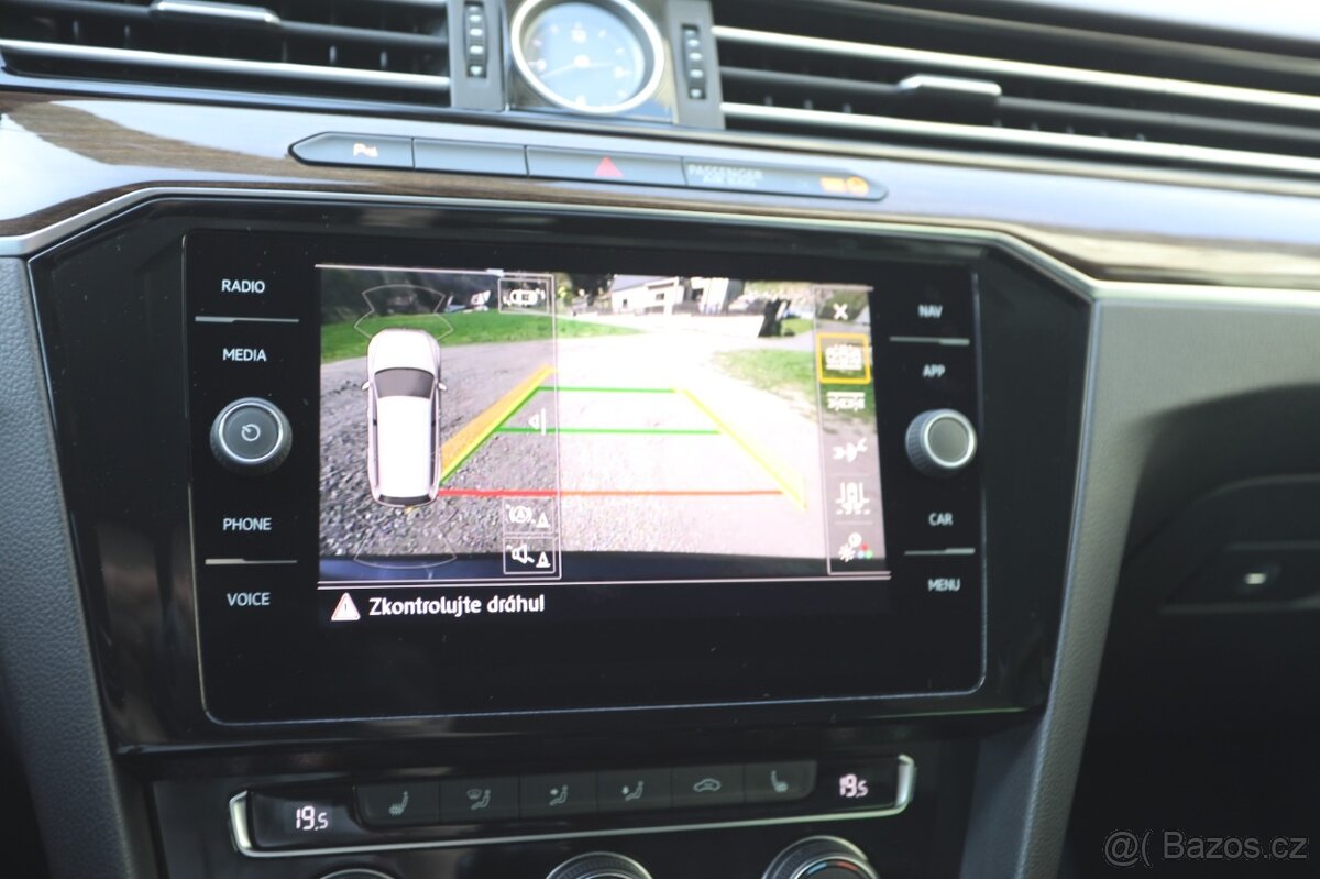 Prodám VW Passat b8 2,0 110kw - 10