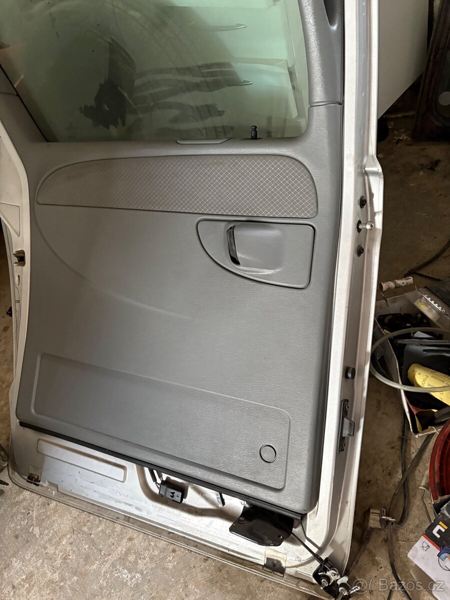 Chrysler Voyager díly - 10