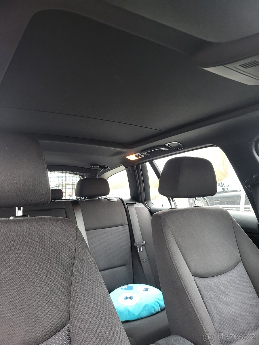 BMW 320d 2009rok - 10