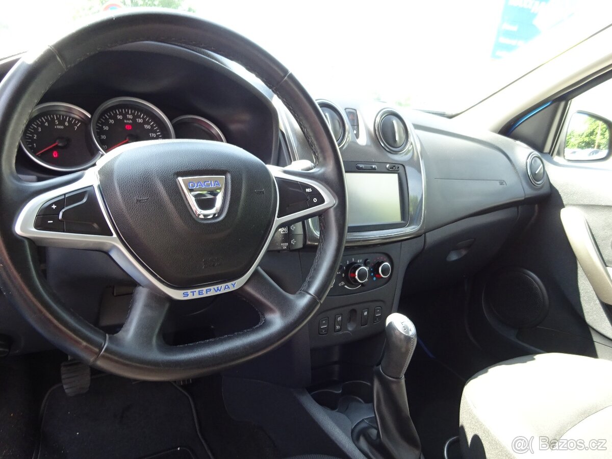 Dacia Sandero 1,5 DCI STEPWAY - 10
