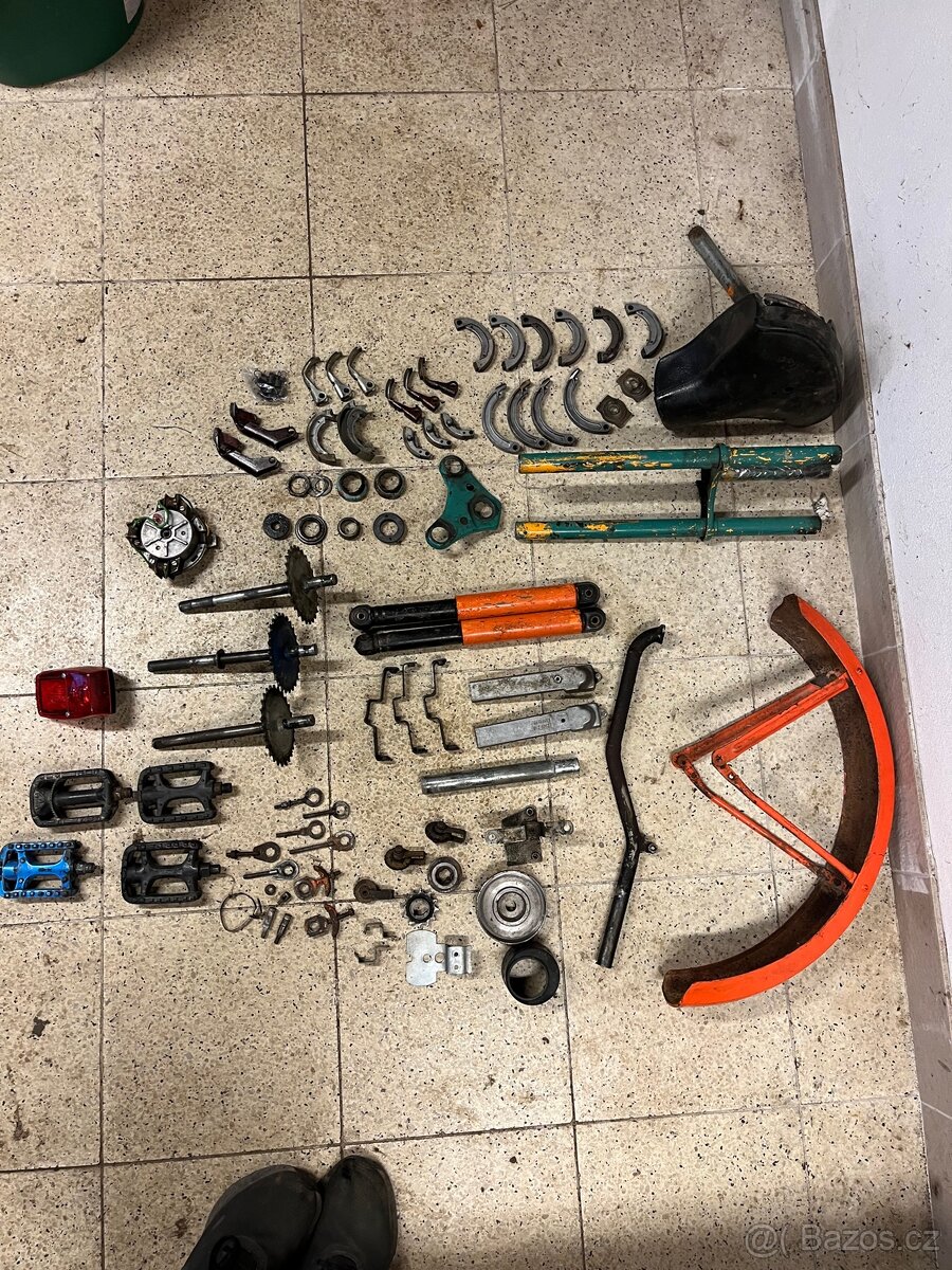 Různé díly babetta - 10