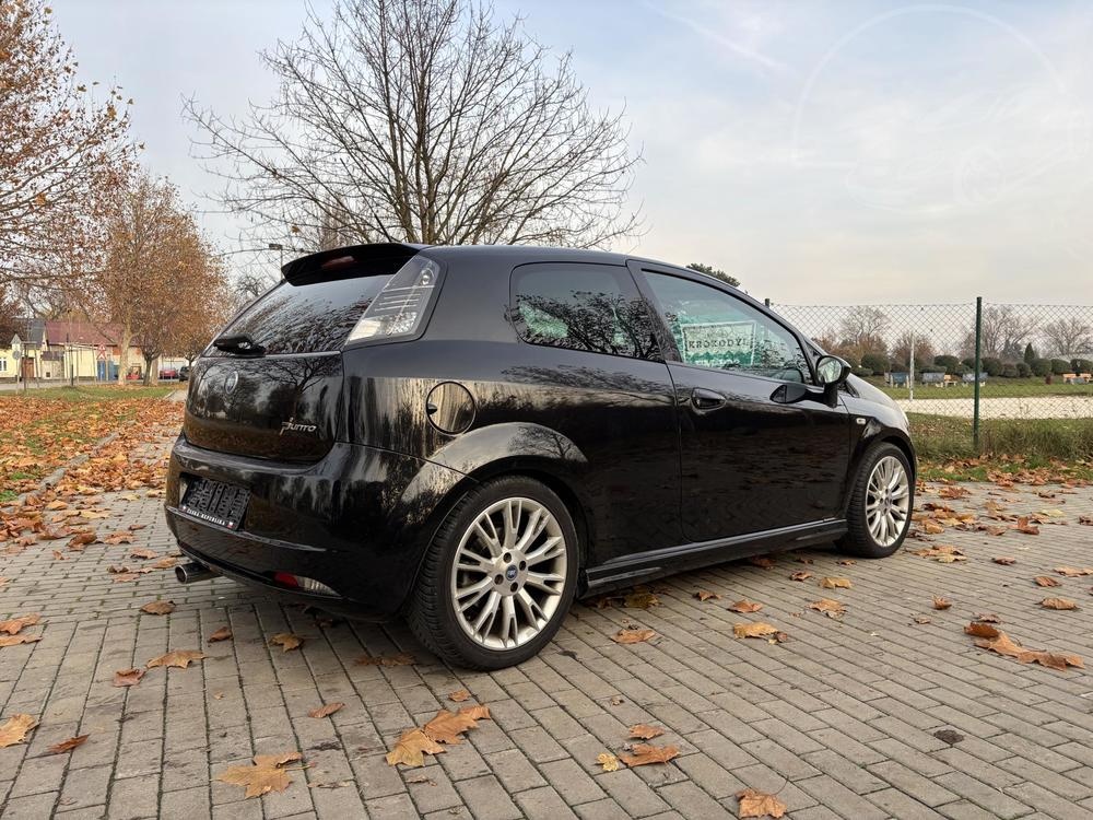 Fiat Grande Punto 1.4 16 v 95 ps Sport - 10