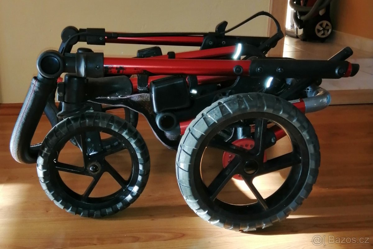 SPORTOVNÍ KOČÁREK JANÉ CROSSWALK - 10