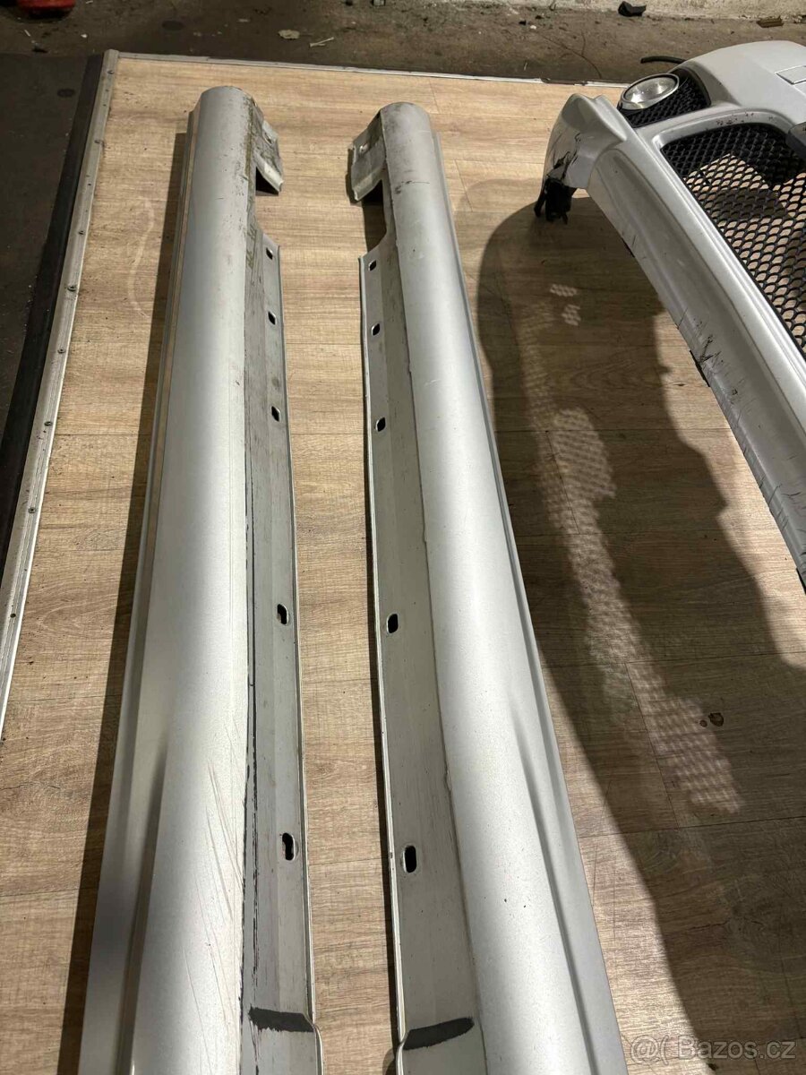 // AMG Paket Mercedes Benz W204 sedan // - 10