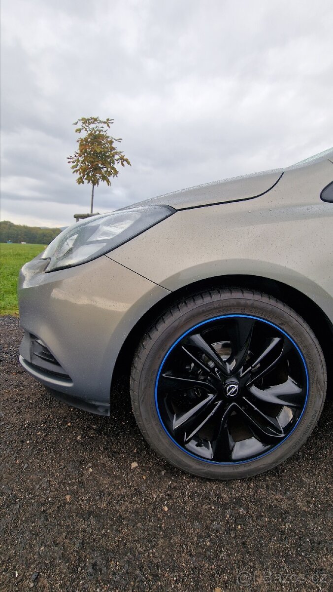 Opel Corsa E 1.4 - 10