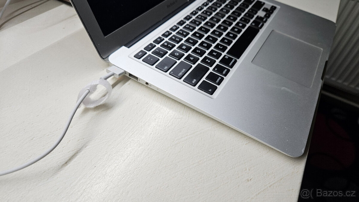Macbook Air 2012 + nabíjačka - 10