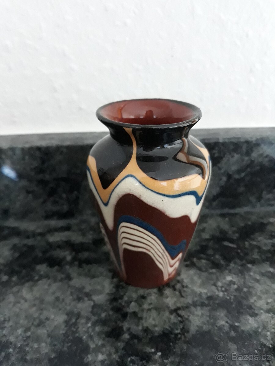 Vázy a vázičky ze skla, porcelánu a keramiky - 10