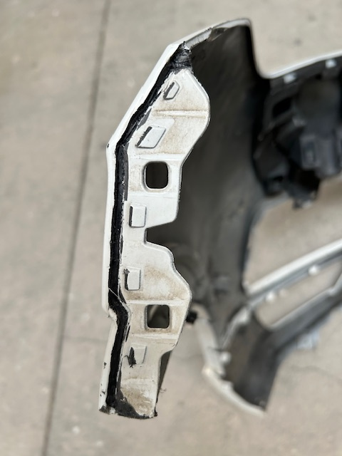 Volvo XC90 2015- přední nárazník - 10