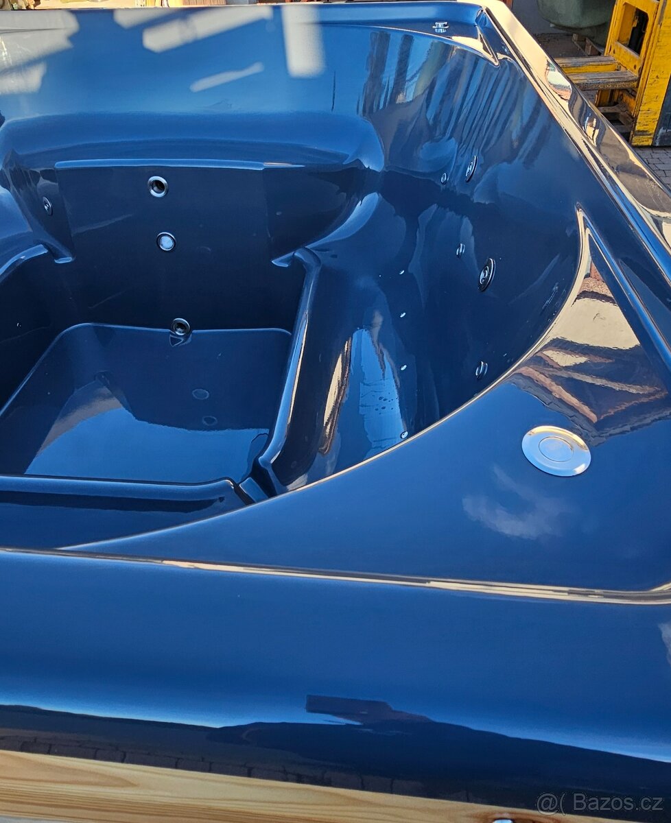 Jacuzzi 220x220 - 10