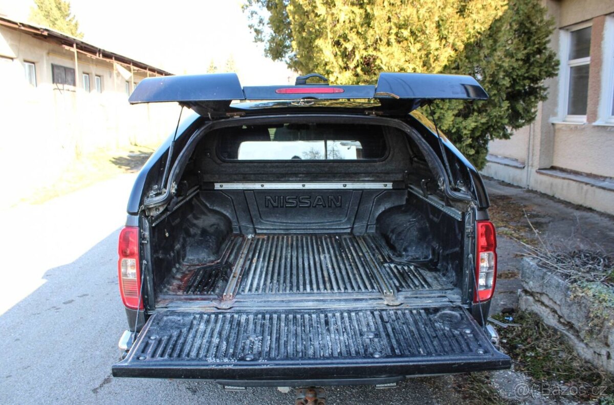 Nissan Navara DoubleCab 2.5 dCi - 10