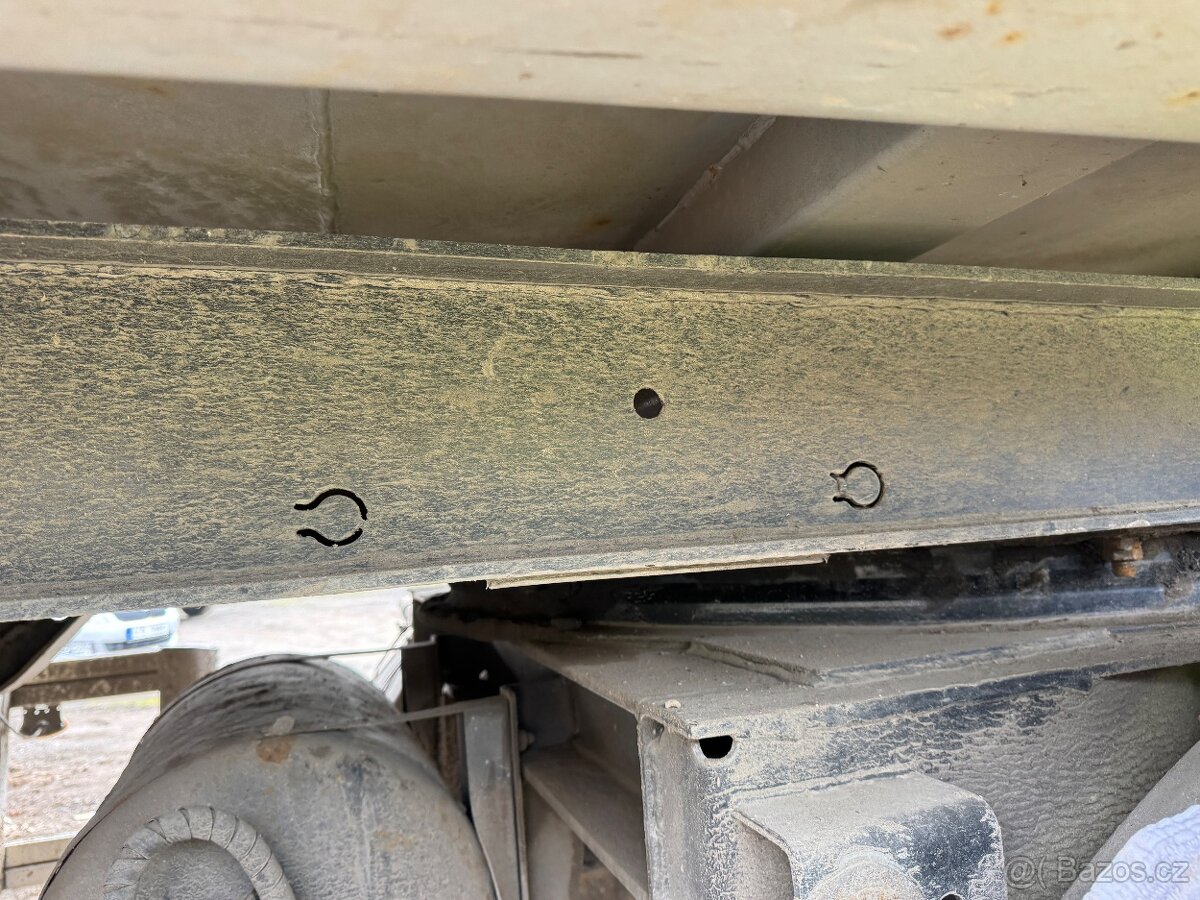 Sklápěcí vlek Panav P2 - 10