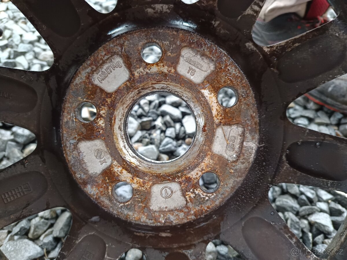 Kola Audi A6 - nové pneu - 10