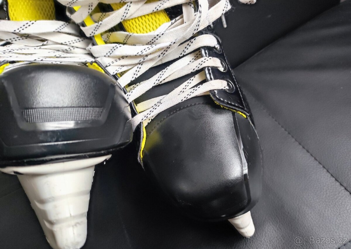 brusle BAUER Supreme S25 - vel. EU 10.0 (45.5) - 10