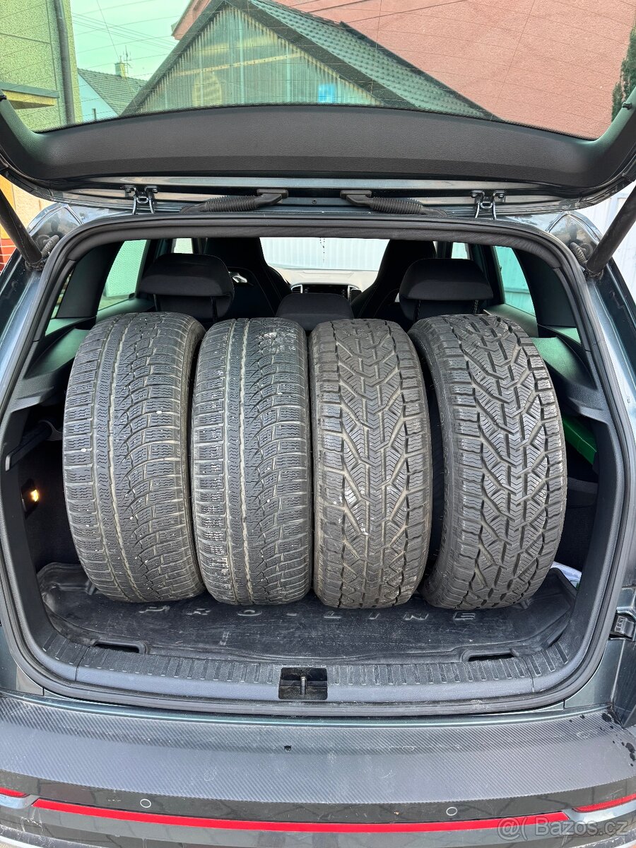 Škoda Karoq 1,5TSi DSG Sportline,2020, tažné,odpočet DPH - 10