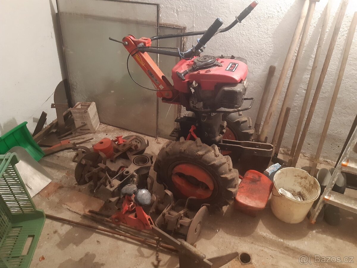 Koupim VARI AGZAT DAKR malou techniku - 10