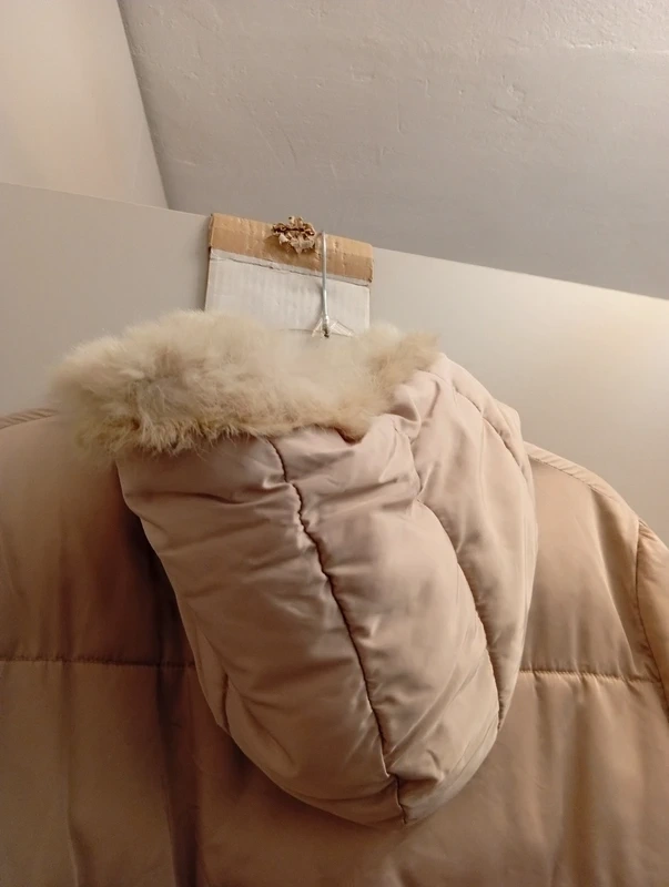 Bunda zn.Gaudi, - 10