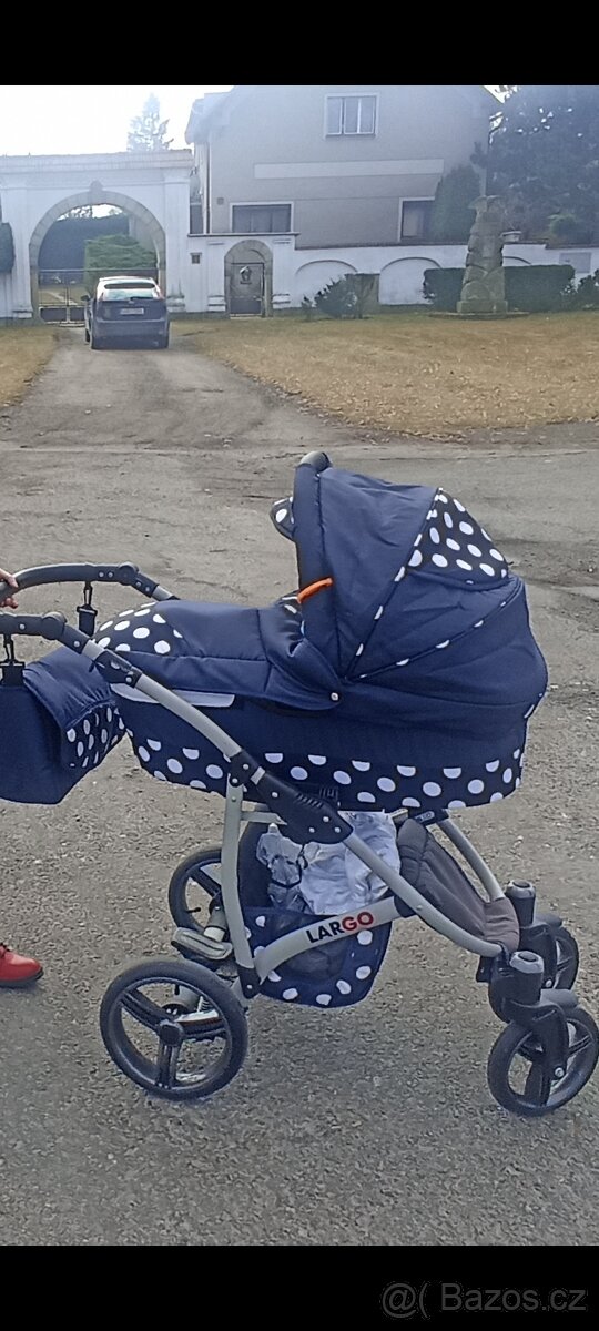 Largo kočárek - 10