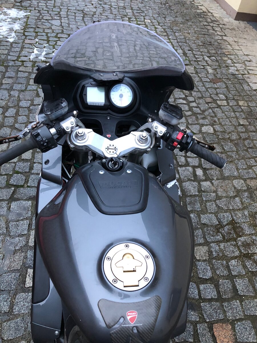 DUCATI ST3 “soubor náhradních dílů ve tvaru moto” - 10