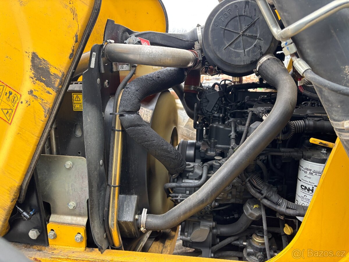 NEW HOLLAND B115C BAGR-Nakladač - 10