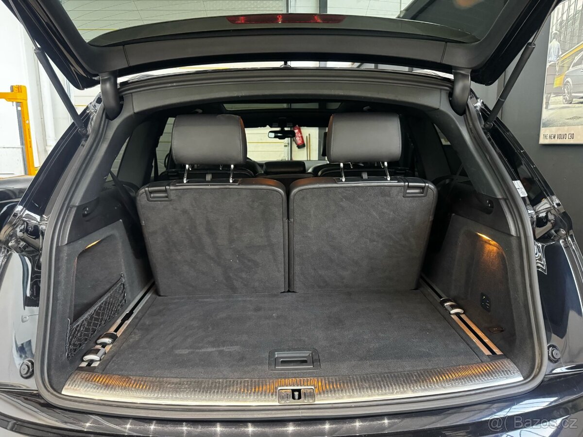 Audi Q7 Quattro S-line - 10