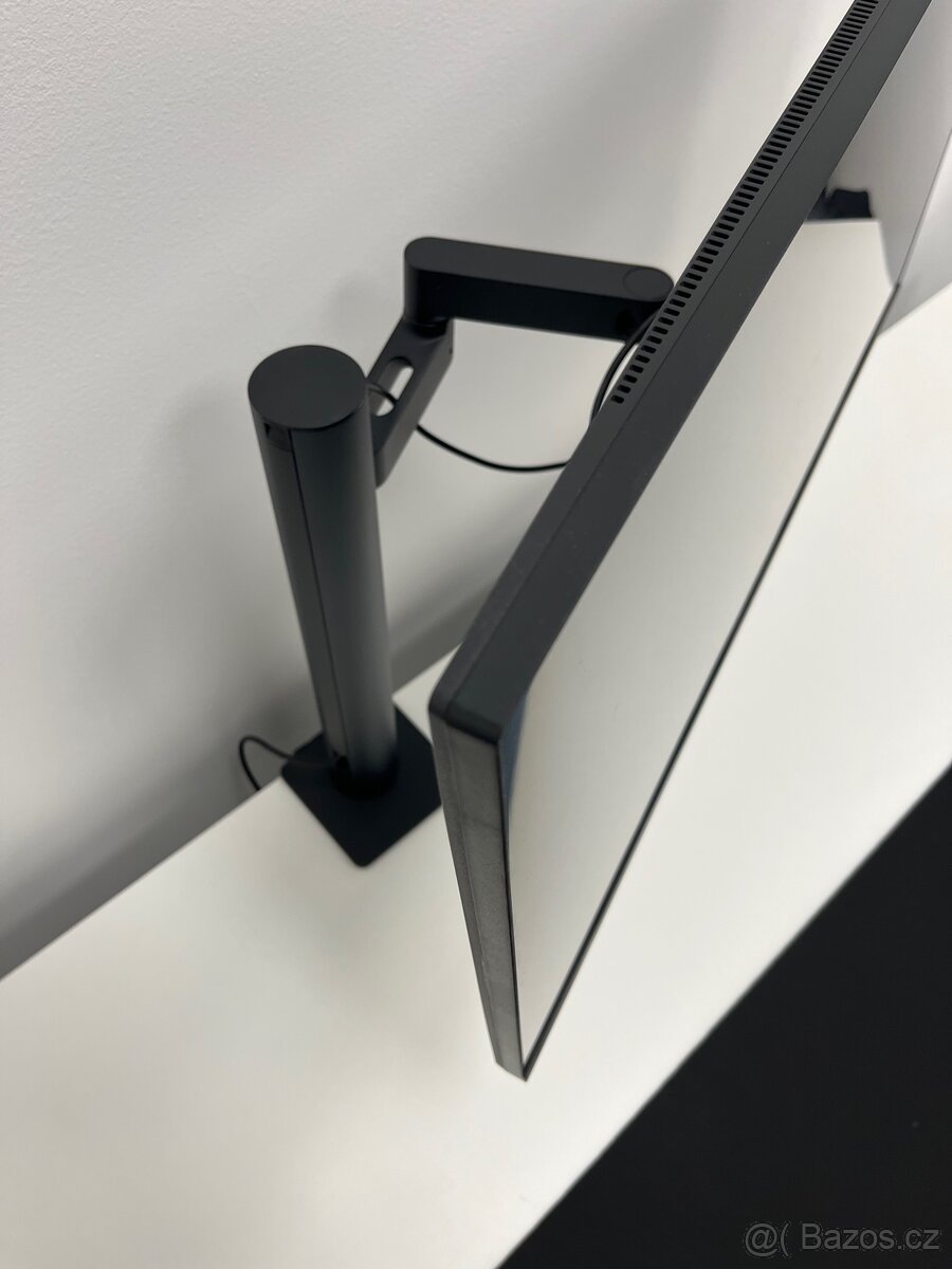 LG 32UN880-B – 31,5" 4K IPS, Ergo stojan, TOP stav - 10