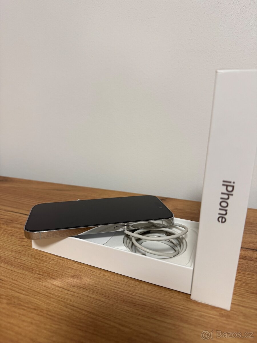 iPhone 14 Pro 128GB Stříbrná - 10