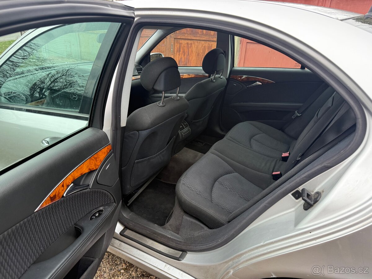 Mercedes Benz W211 270CDi - 10