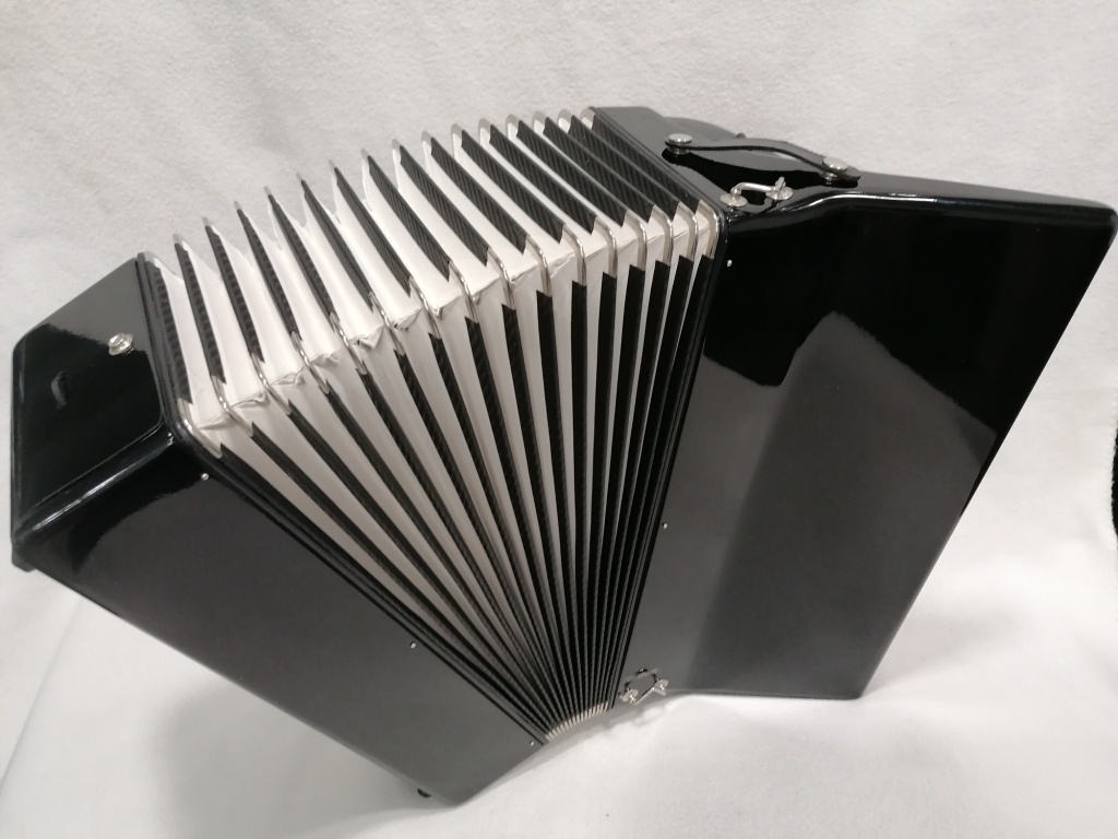 akordeon weltmeister elegance 120 basovy - 10