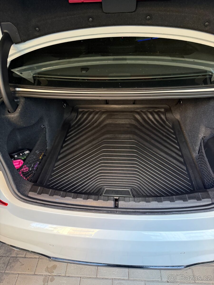 BMW 330i M Sport G20 - 10