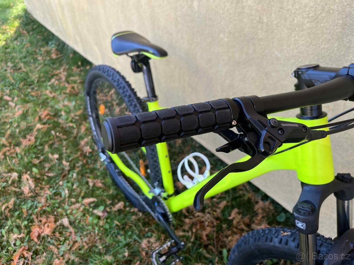 Superior XC 819 vel. M - 10