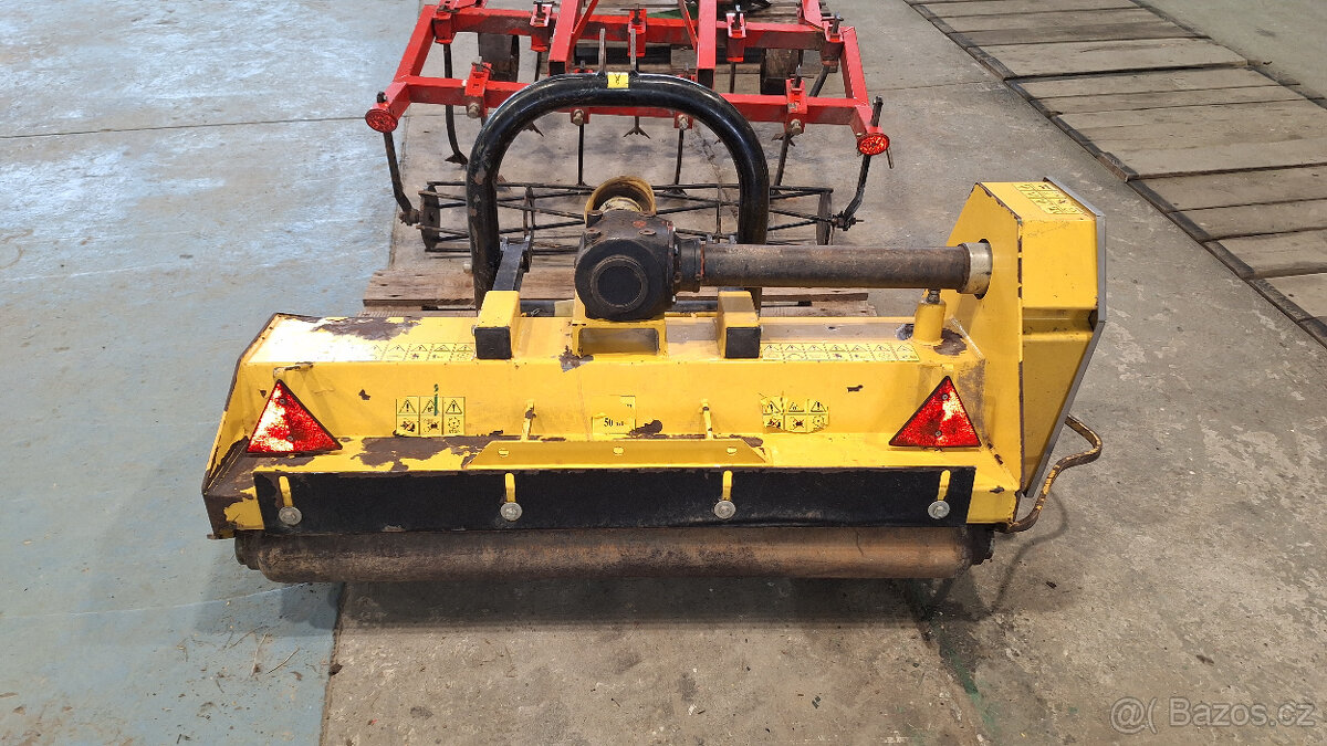 mulčovač 1300 Šálek - 10