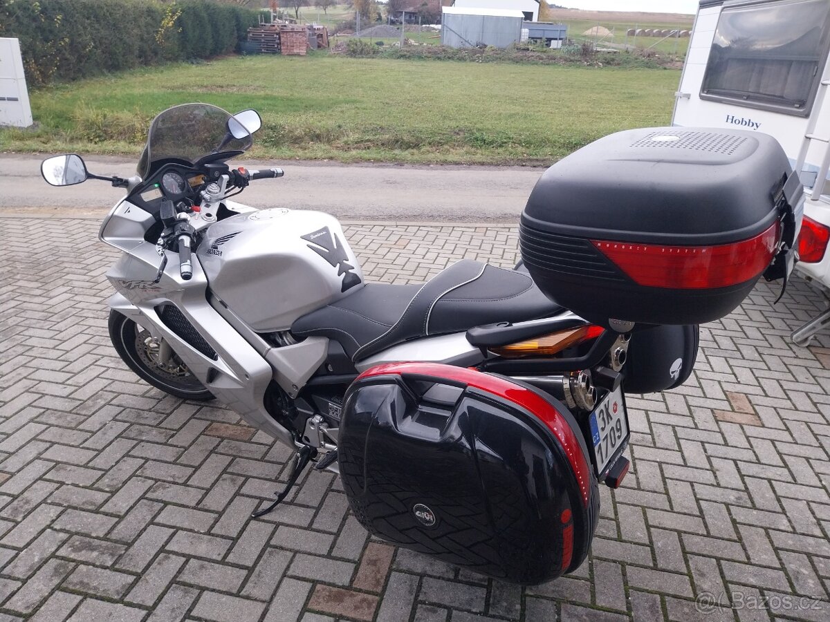 PRODÁM vfr 800 vitec - 10