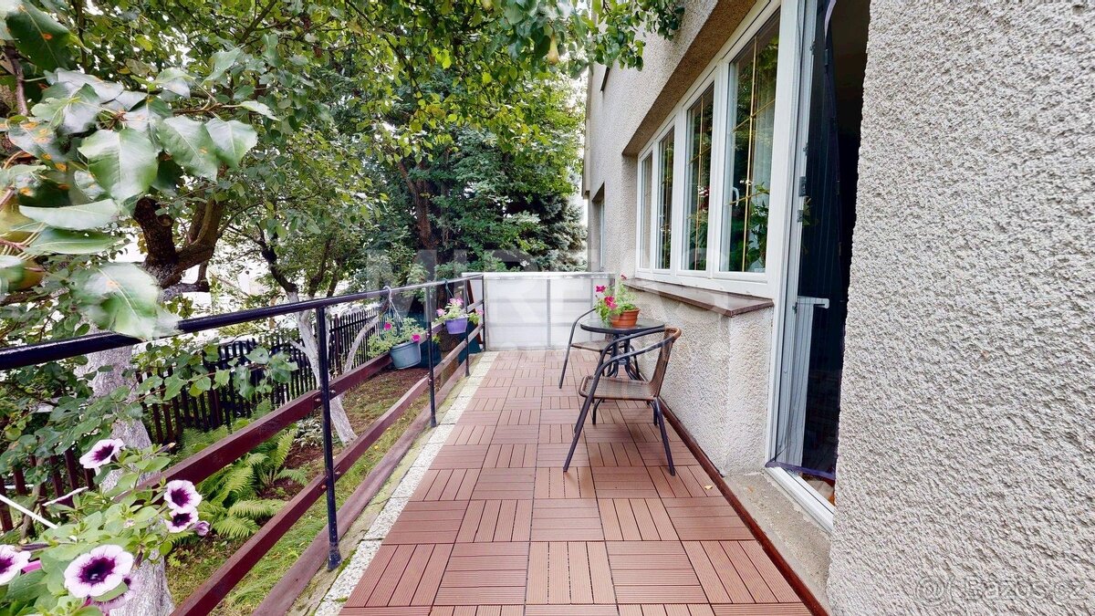 Hradec Králové- Kukleny, prodej rodinného domu 5+2, na pozem - 10