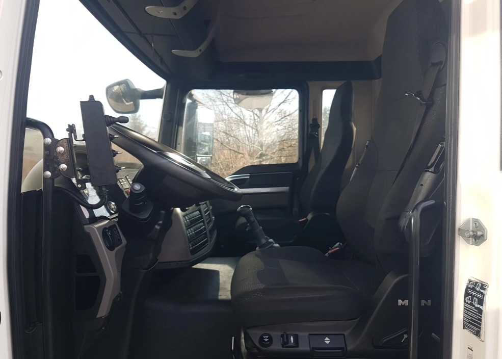 9587 - MAN 26.430 - 6x2 - Nosič kontejnerů – EURO 6 - 10